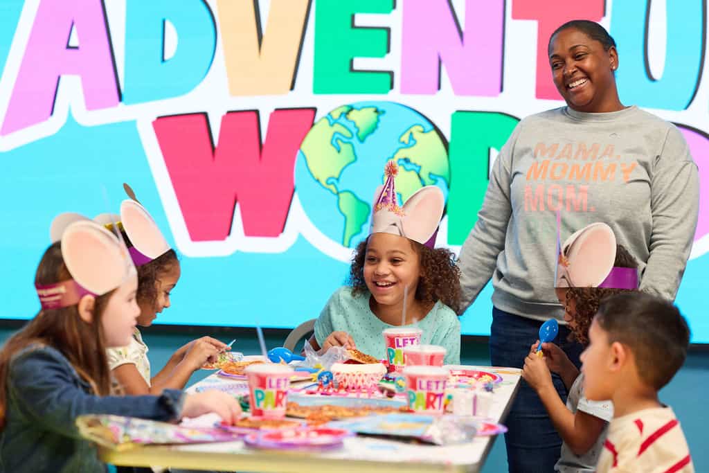 Kids Birthday Parties At Chuck E. Cheese | Arlington, TX